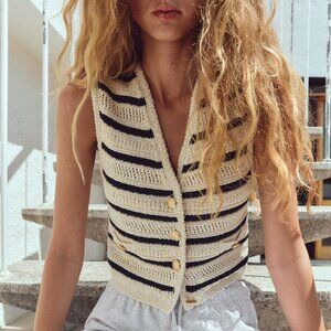 Zara Black and Cream Striped Knit Top